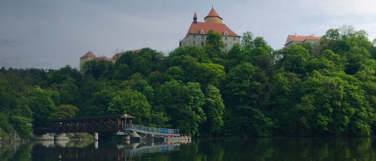 Plavby Brnem - V seakayaku k hradu Veveří